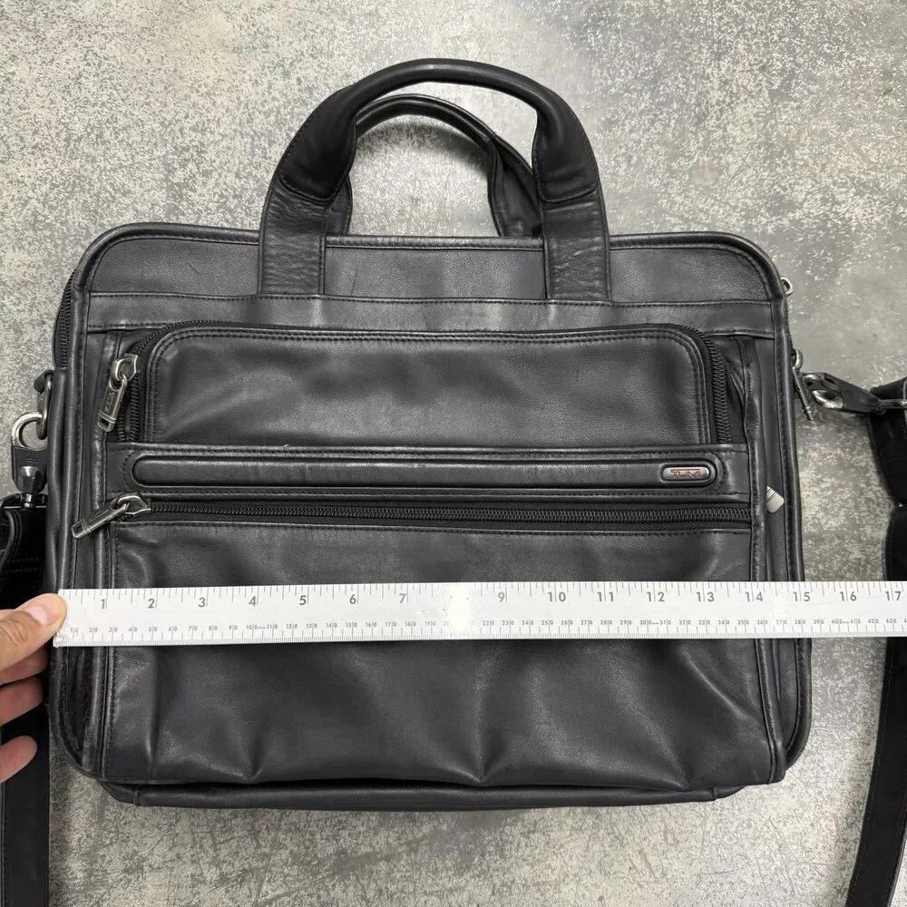 Tumi Leather Briefcase Laptop Bag Black Model 96130D4 Executive Work
